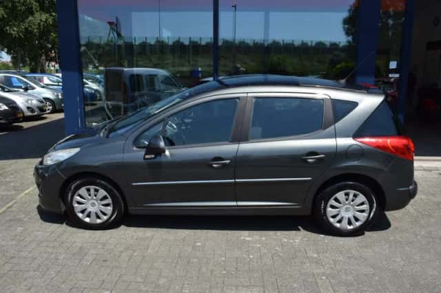 Peugeot 207 (2010) thumbnail 2