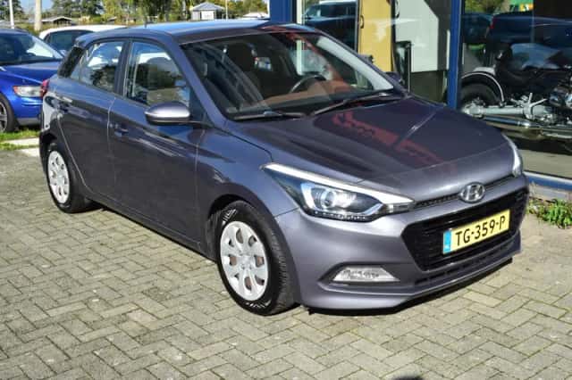 Hyundai i20 (2018) thumbnail 4