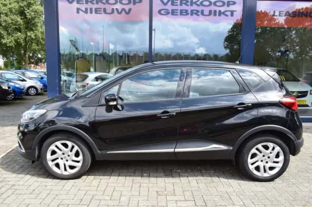 Renault Captur (2016) thumbnail 2