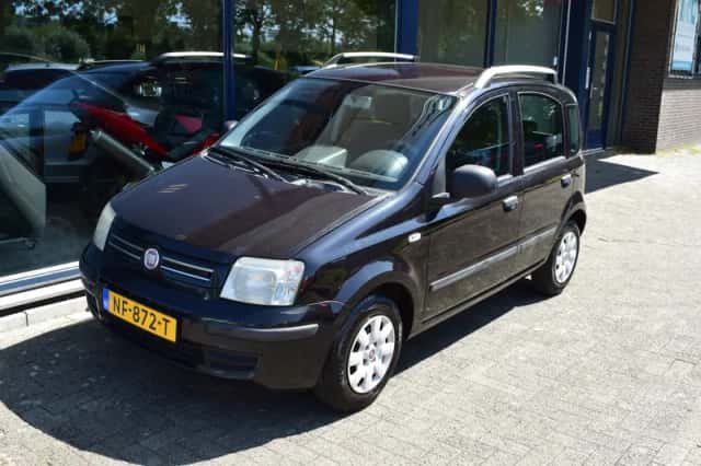 Fiat Panda (2011) thumbnail 1