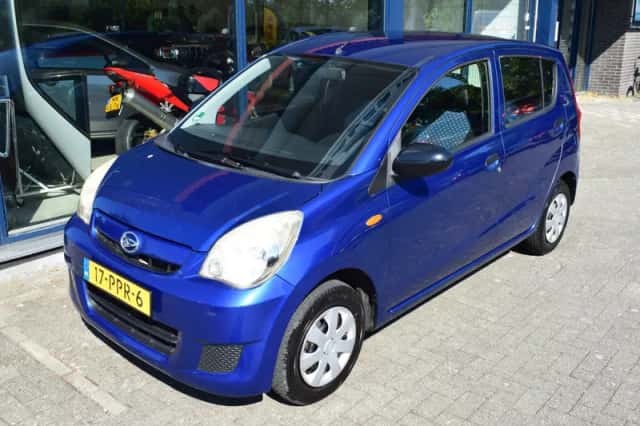 Daihatsu Cuore (2011) thumbnail 1