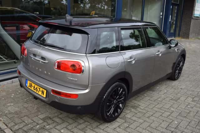 MINI Clubman (2016) thumbnail 5