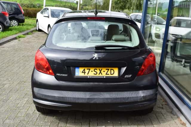Peugeot 207 (2006) thumbnail 4