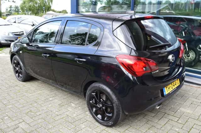 Opel Corsa (2018) thumbnail 3