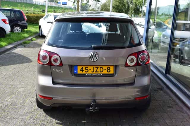 Volkswagen Golf Plus (2009) thumbnail 4