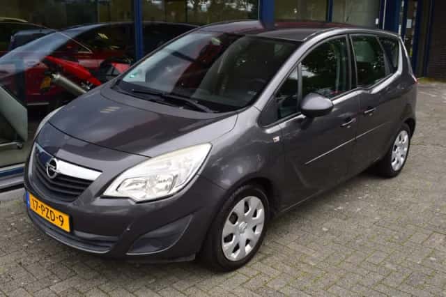 Opel Meriva (2011) thumbnail 1