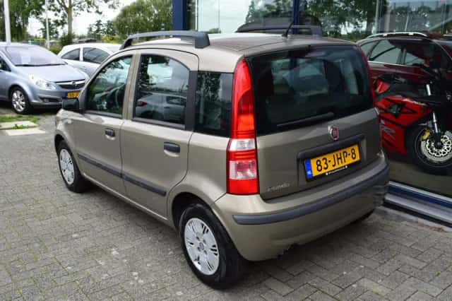 Fiat Panda (2009) thumbnail 3