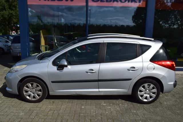 Peugeot 207 (2009) thumbnail 2