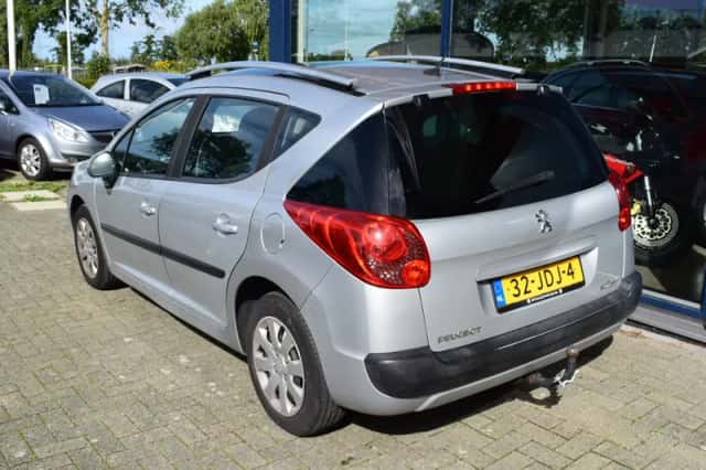Peugeot 207 (2009) thumbnail 3