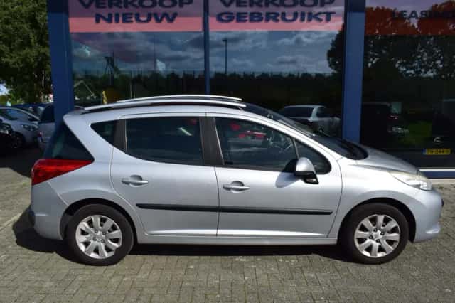Peugeot 207 (2009) thumbnail 6