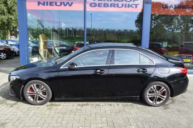 Mercedes-Benz A-Klasse (2020) thumbnail 2