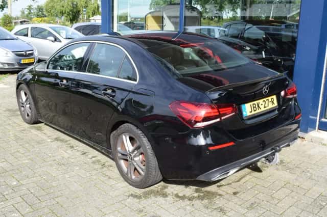 Mercedes-Benz A-Klasse (2020) thumbnail 3