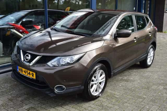 Nissan Qashqai (2015) thumbnail 1