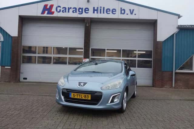 Peugeot 308 (2012) thumbnail 1