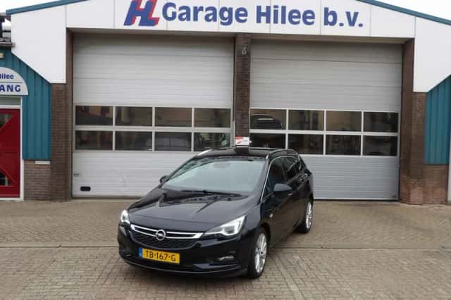 Opel Astra (2018) thumbnail 1