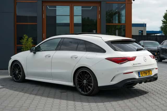 Mercedes-Benz CLA-Klasse (2021) thumbnail 3