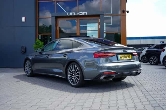 Audi A5 (2020) thumbnail 3