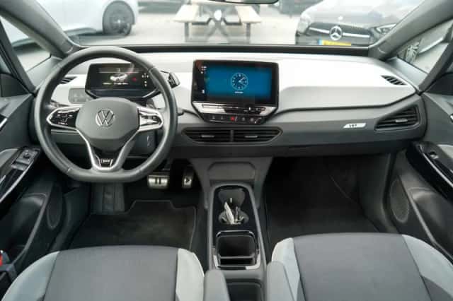 Volkswagen ID.3 (2020) thumbnail 5
