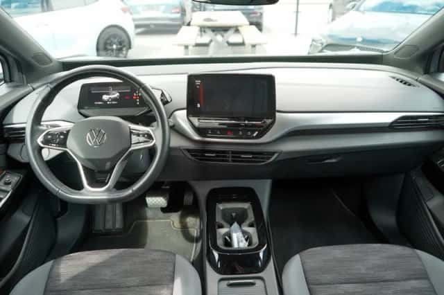 Volkswagen ID.4 (2022) thumbnail 5
