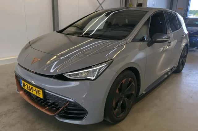 CUPRA Born (2021) thumbnail 2