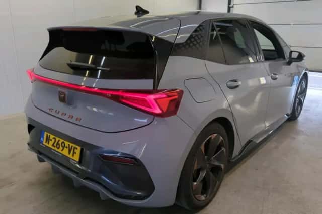 CUPRA Born (2021) thumbnail 3