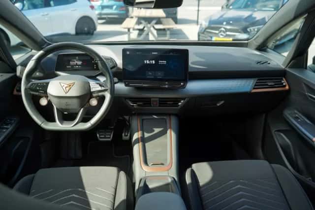 CUPRA Born (2023) thumbnail 5