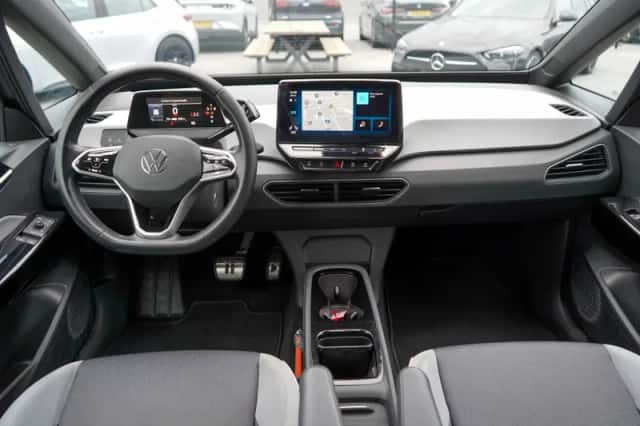 Volkswagen ID.3 (2022) thumbnail 5