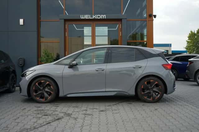 CUPRA Born (2022) thumbnail 2