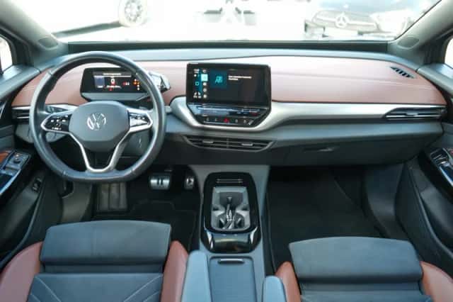 Volkswagen ID.4 (2022) thumbnail 5