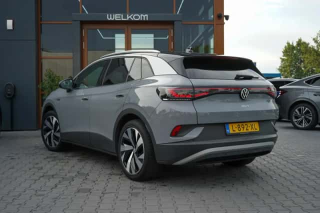Volkswagen ID.4 (2021) thumbnail 3