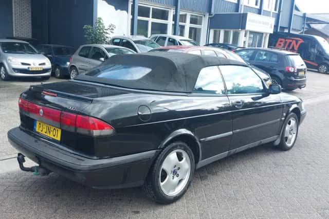 Saab 900 (1996) thumbnail 3
