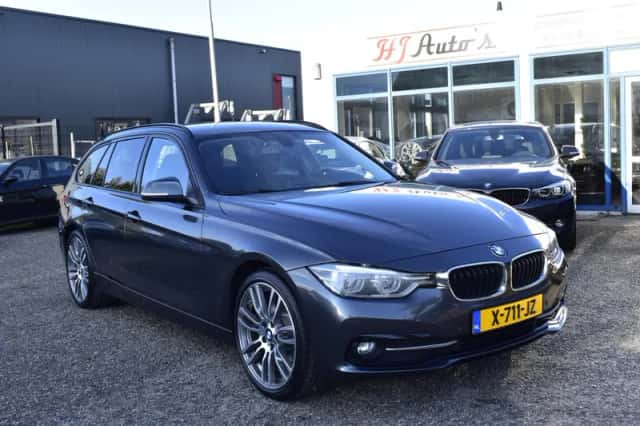 BMW 3-Serie (2015) thumbnail 3