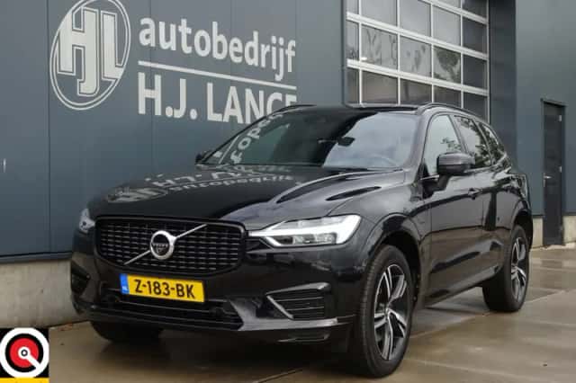 Volvo XC60 (2021) thumbnail 4