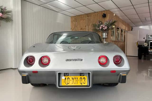 Chevrolet Corvette (1978) thumbnail 6