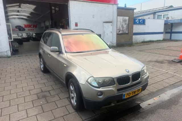 BMW X3 (2007) thumbnail 2