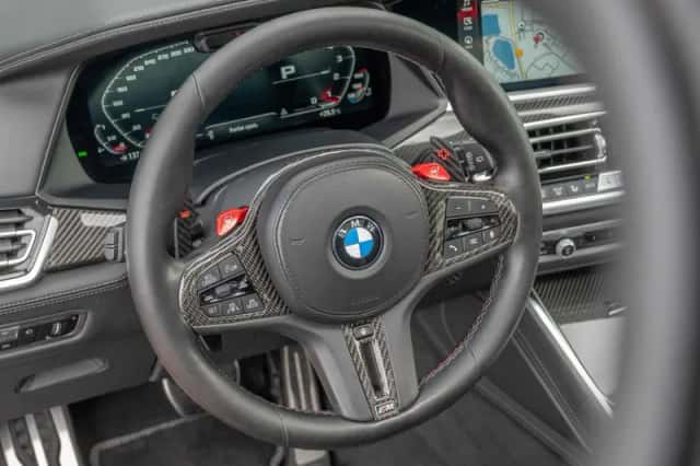 BMW X5 (2021) thumbnail 6