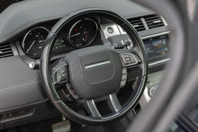 Land Rover Range Rover Evoque (2017) thumbnail 6
