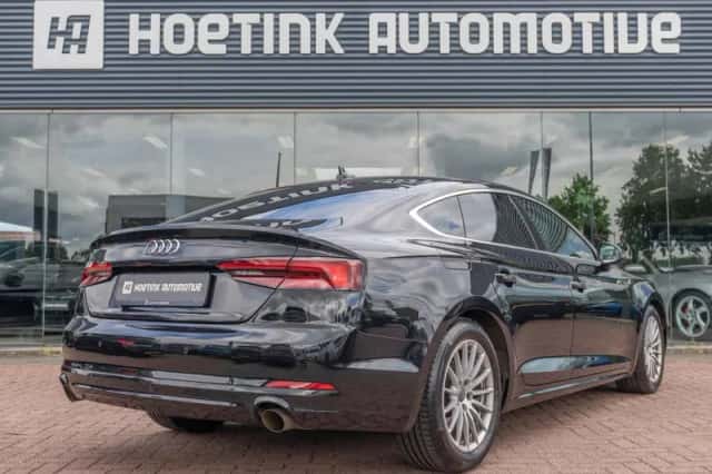 Audi A5 (2018) thumbnail 2