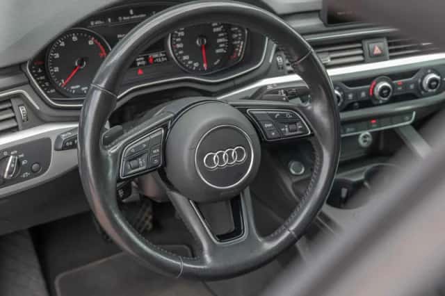 Audi A5 (2018) thumbnail 6