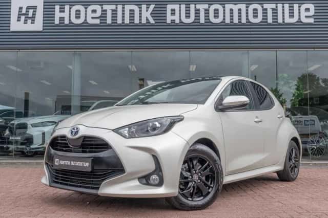 Toyota Yaris (2021) thumbnail 1