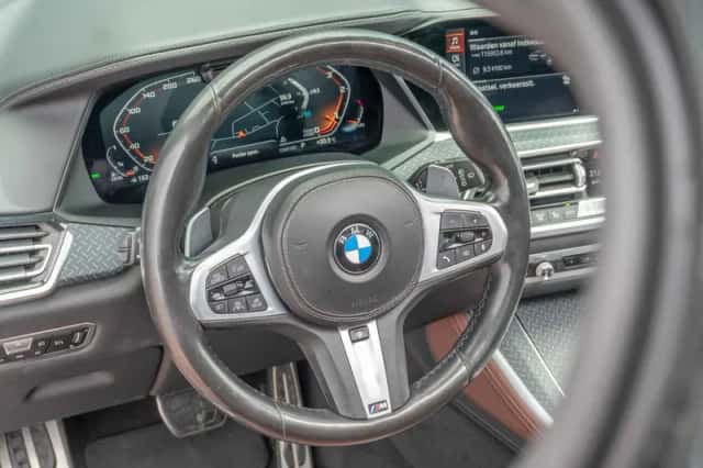 BMW X5 (2019) thumbnail 6