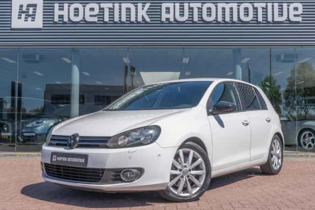 Volkswagen Golf (2009) thumbnail 1