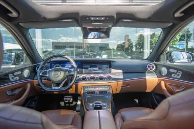 Mercedes-Benz E-Klasse (2016) thumbnail 3