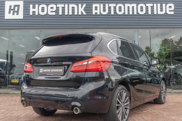 BMW 2-Serie Active Tourer (2018) thumbnail 2