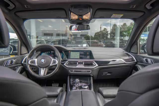 BMW X5 (2020) thumbnail 3