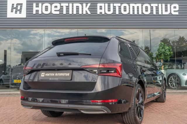 Škoda Superb (2020) thumbnail 2