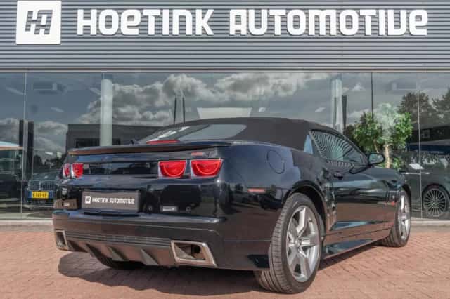 Chevrolet Camaro (2011) thumbnail 4