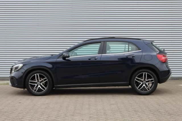 Mercedes-Benz GLA-Klasse (2018) thumbnail 4