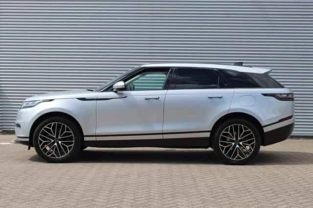 Land Rover Range Rover Velar (2023) thumbnail 4