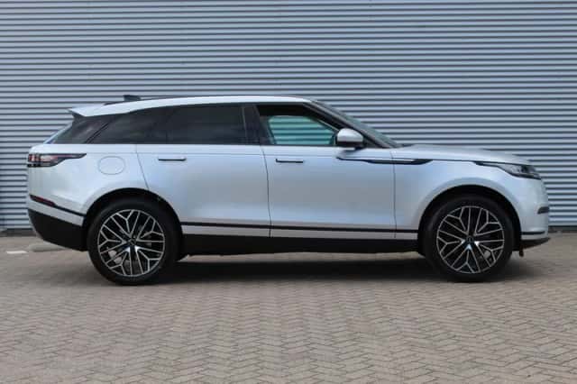 Land Rover Range Rover Velar (2023) thumbnail 5